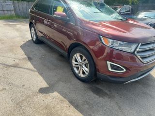 2016 Ford Edge SEL - Exterior Front Right Corner Image